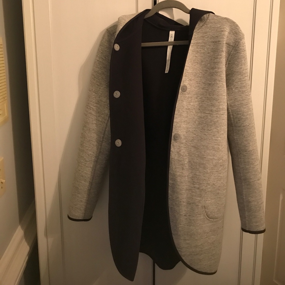 Lululemon city bound jacket reversible