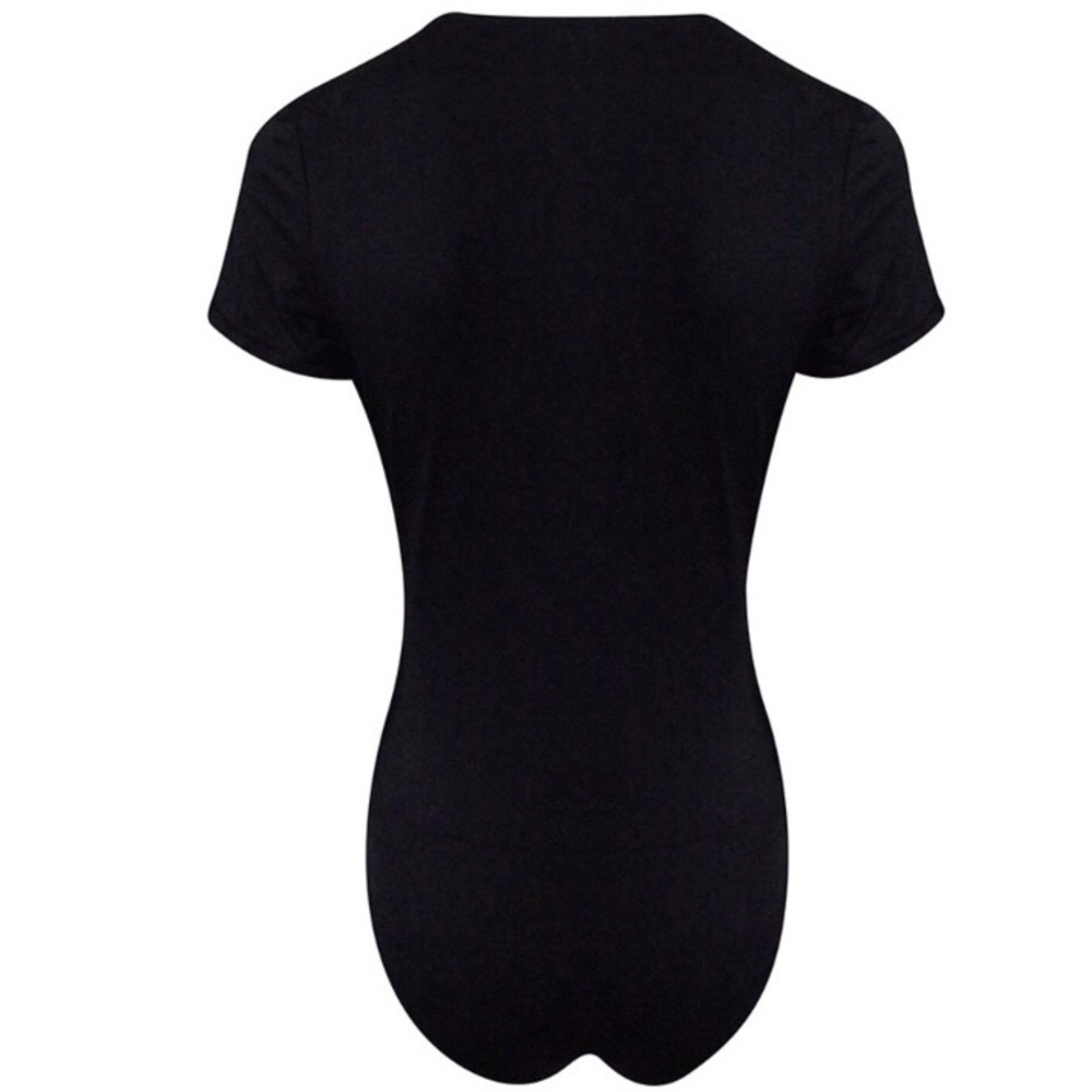 🎉4x HOST PICK🎉 Deep Plunge Bodysuit - Picture 3 of 7