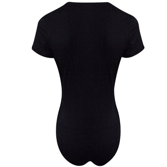 🎉4x HOST PICK🎉 Deep Plunge Bodysuit - Picture 3 of 7