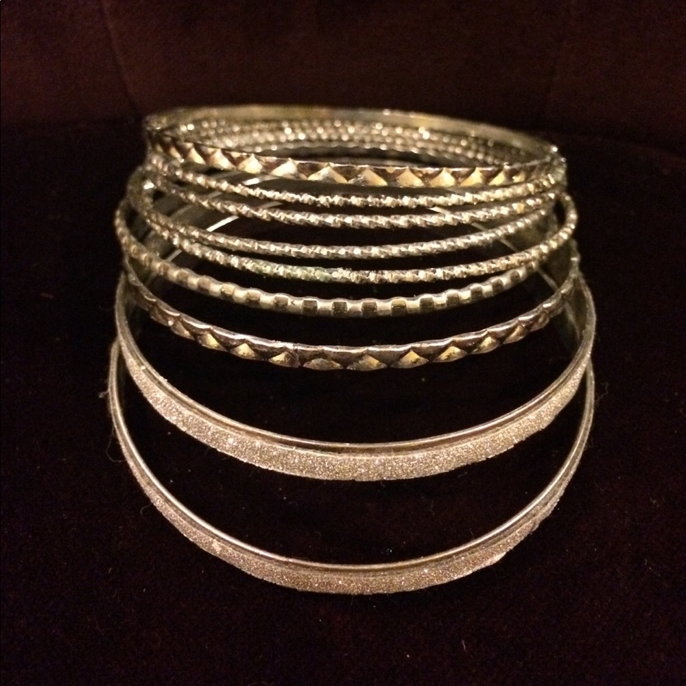 9 Various Bracelet Bangles