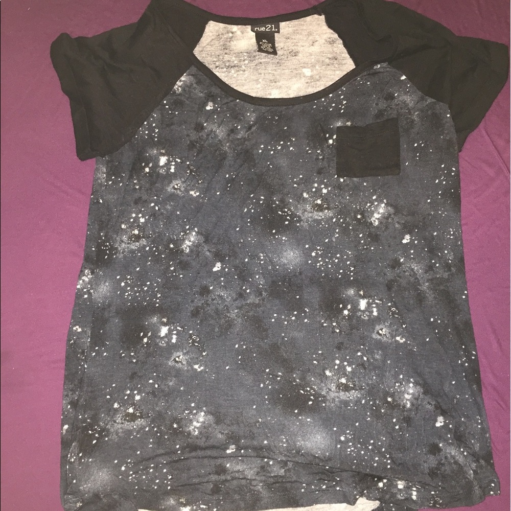 Rue21 Galaxy Tshirts