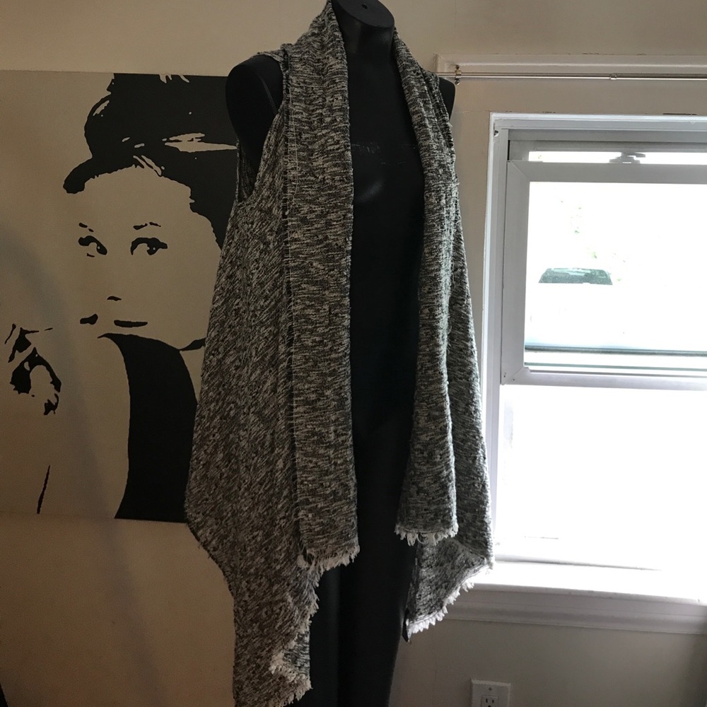 Long vest