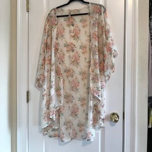 Mudd XL Floral Kimono