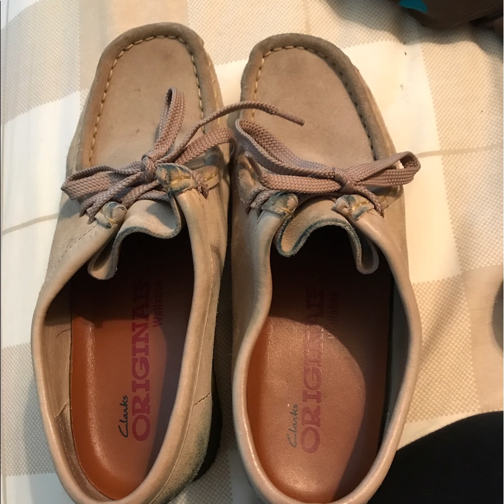 Clarks original wallabees