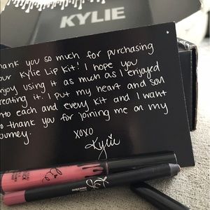 Kylie lip - Posie K