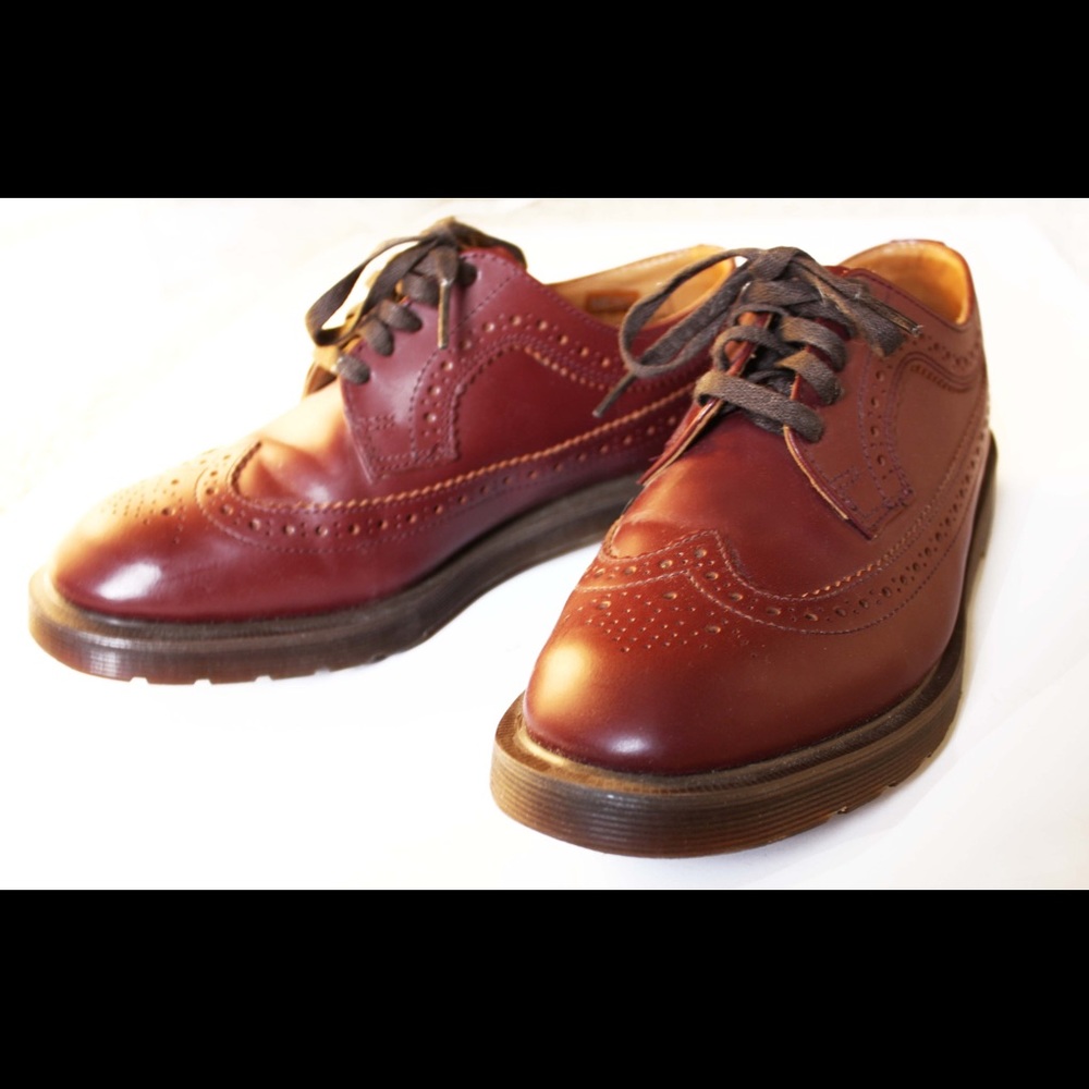 Dr. Martin Doc Martin Oxfords. Burgundy.
