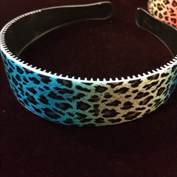 FREE WITH OTHER PURCHASE Ombré Cheetah Headbands - Picture 4 of 5