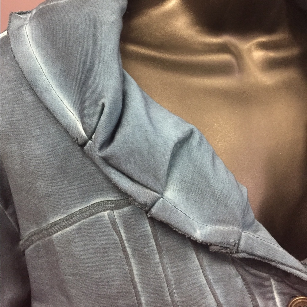 YEST jacket - Picture 3 of 3