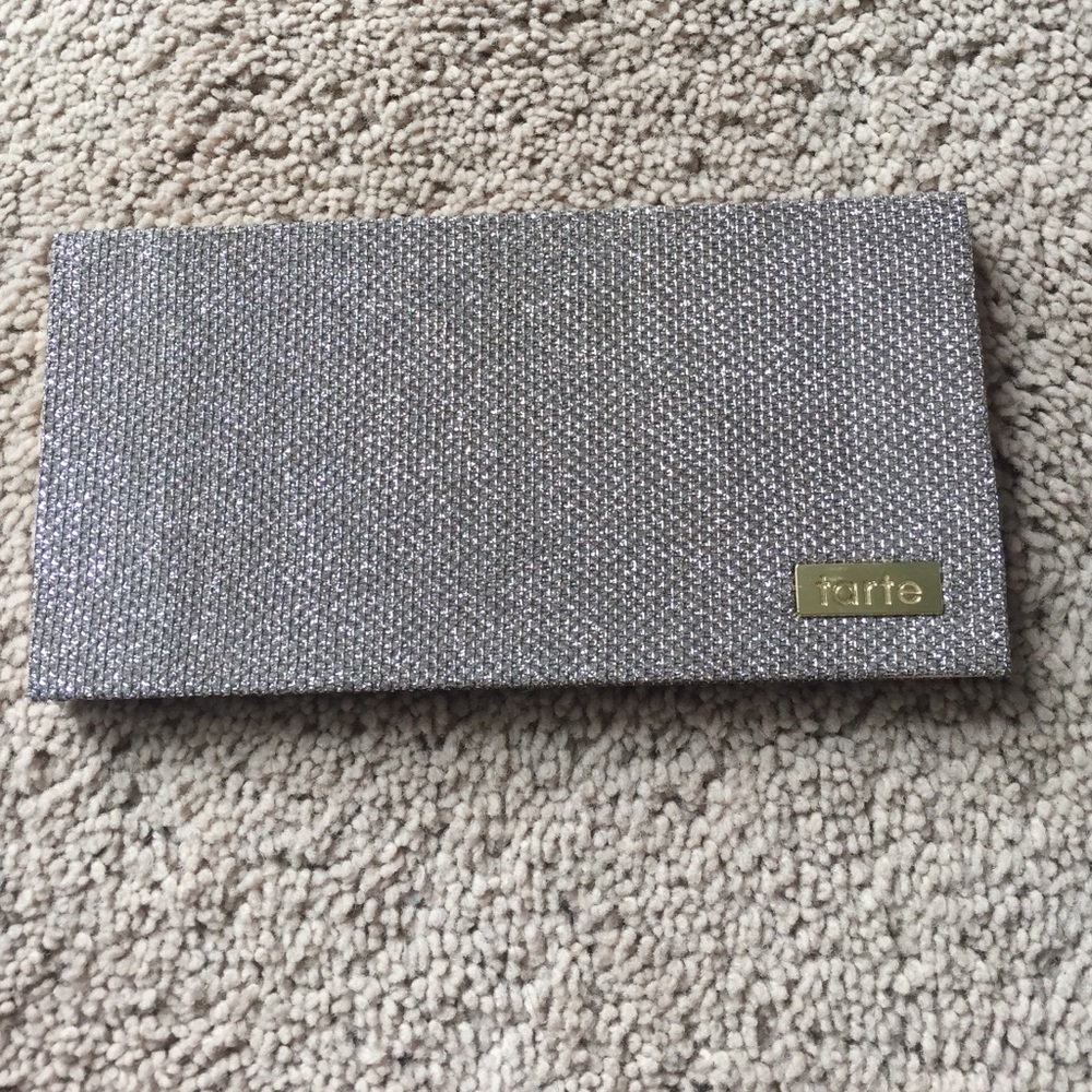 Tarts off the cuff blush palette