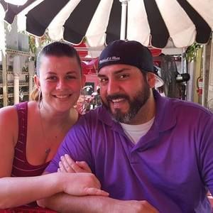 Meet your Posher, Reyes