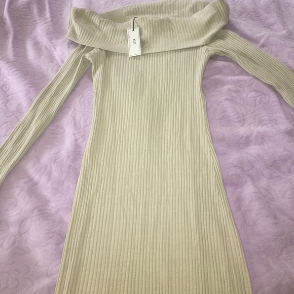 Nytt Long Dress 💃🏽 - Picture 2 of 4