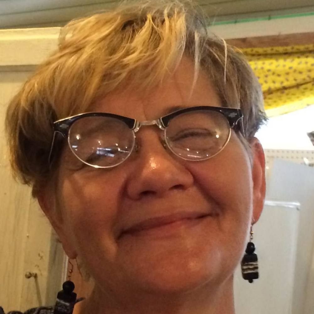 Meet your Posher, Annette