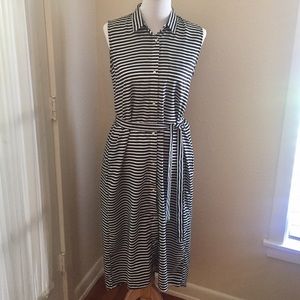 💙GAP Navy and White Maxi