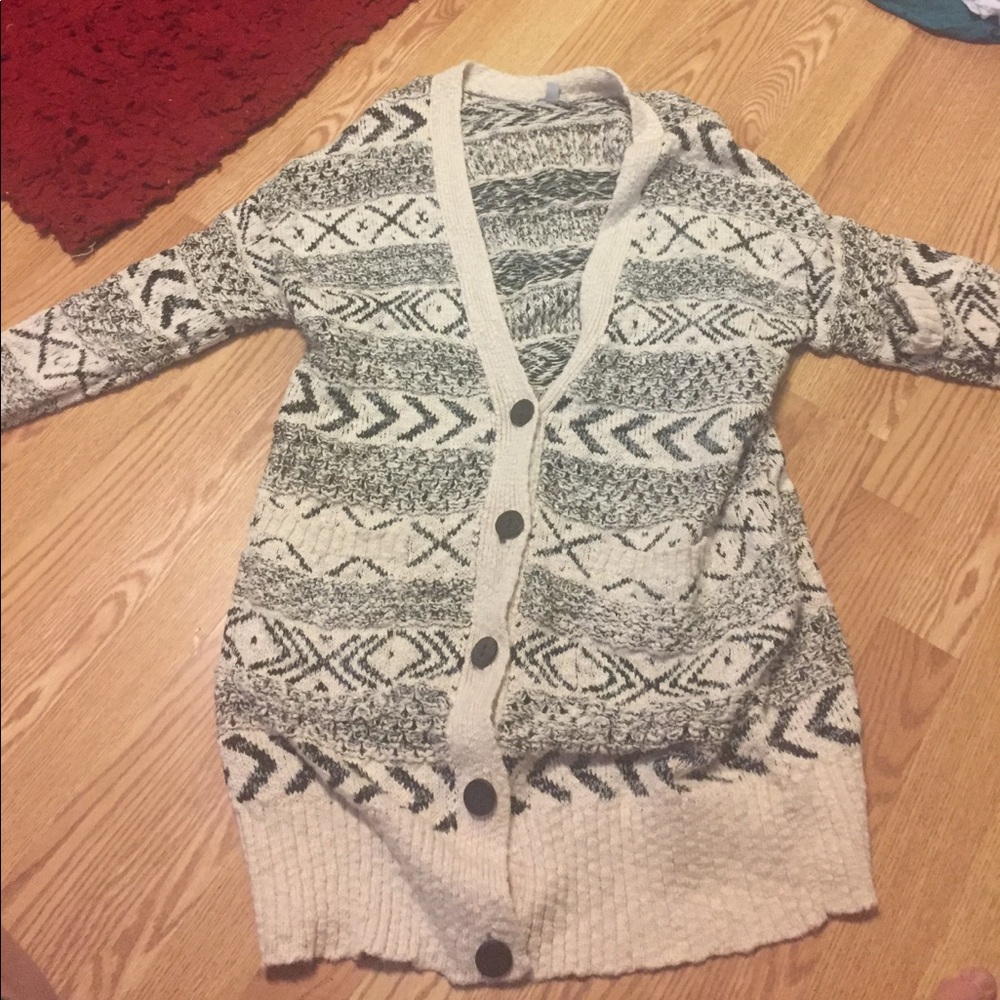 Open knit cardigan- fits like a medium