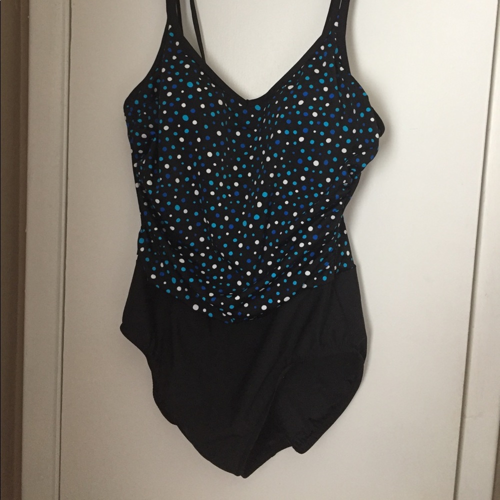 One piece swimsuit