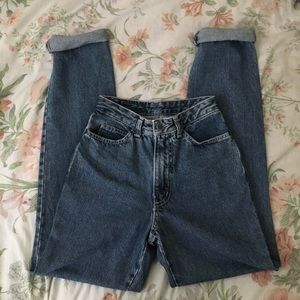 VINTAGE High Waisted Medium Wash Jeans