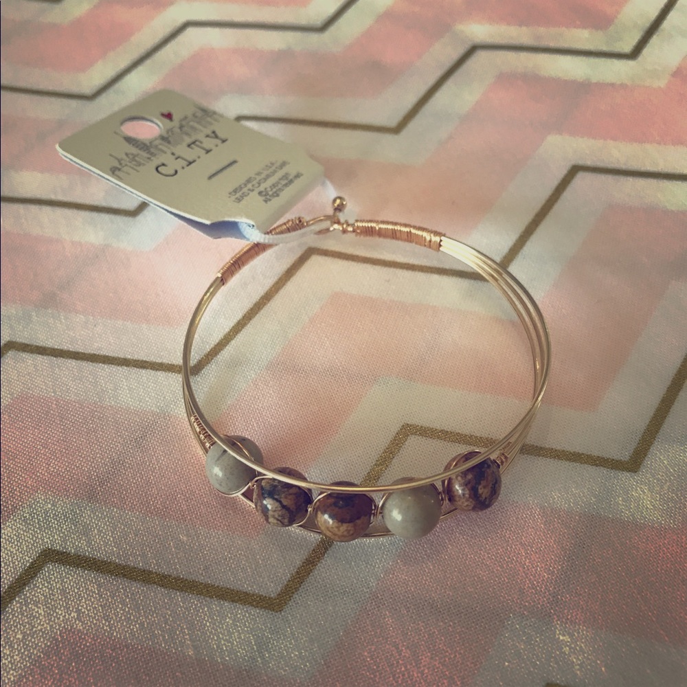 Jasper and wire bracelet
