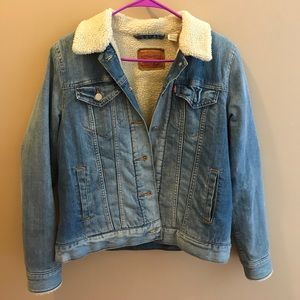 Used LEVI's THE SHERPA TRUCKER JACKET