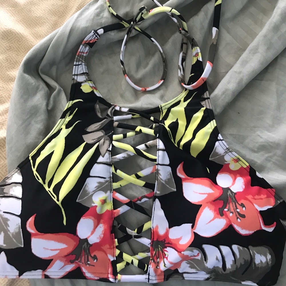 Hollister bikini top
