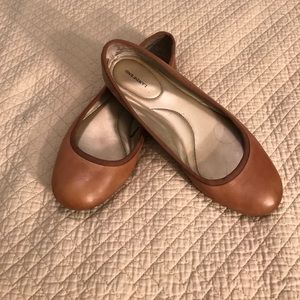 Lands' End Tan Leather Flats