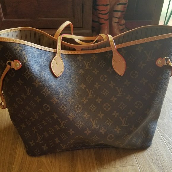 Louis Vuitton Handbags - Neverfull GM