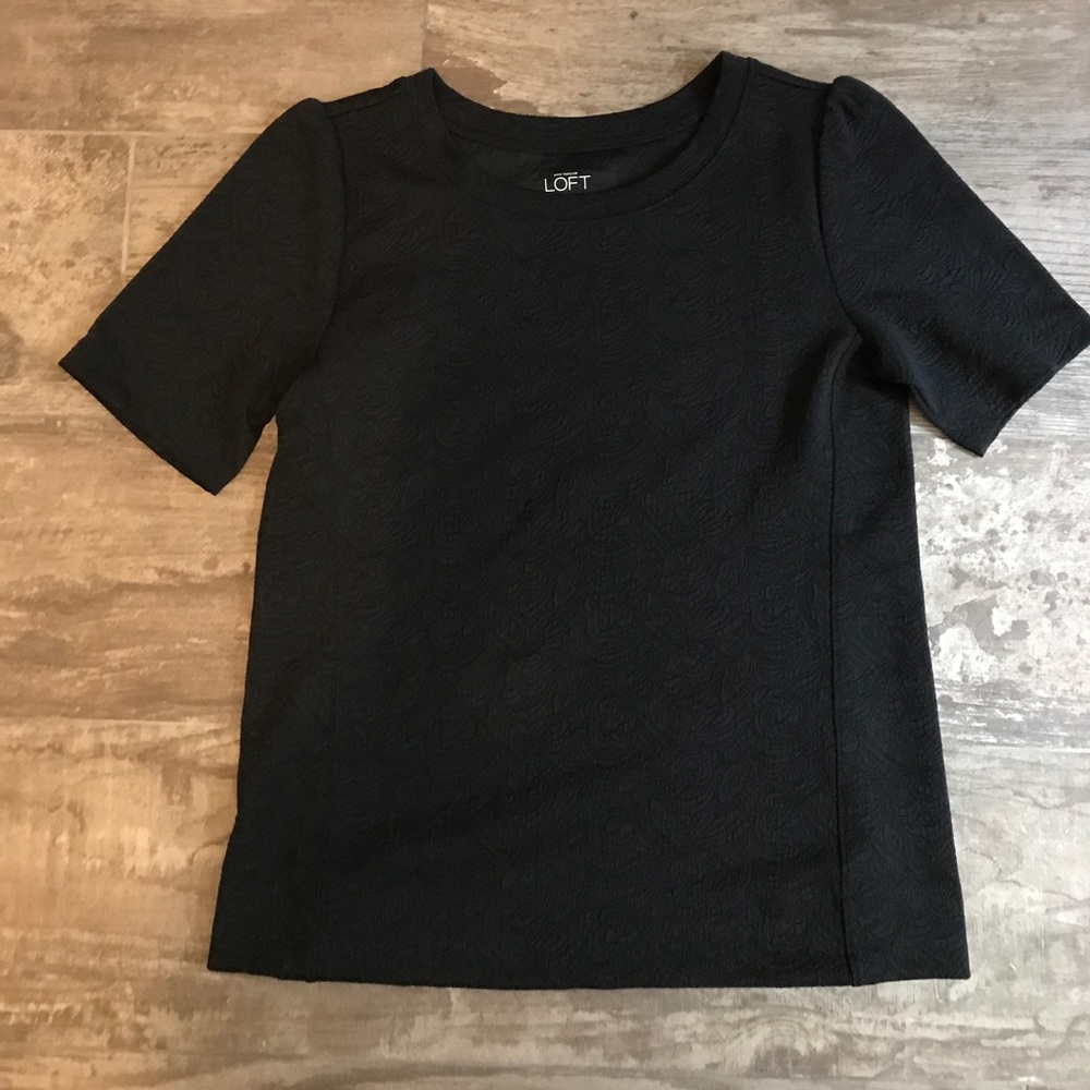 2/$10 Loft short sleeve top
