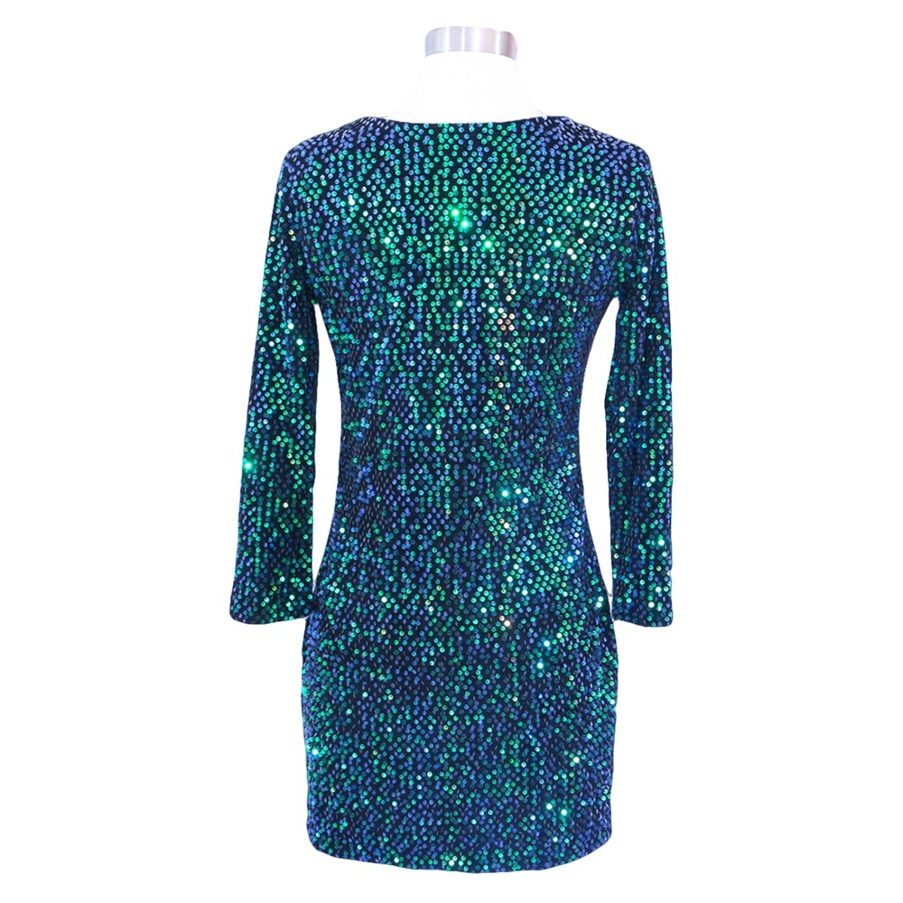 ❗️FINAL PRICE❗️Green Long Sleeve Sequin Dress - Picture 7 of 7