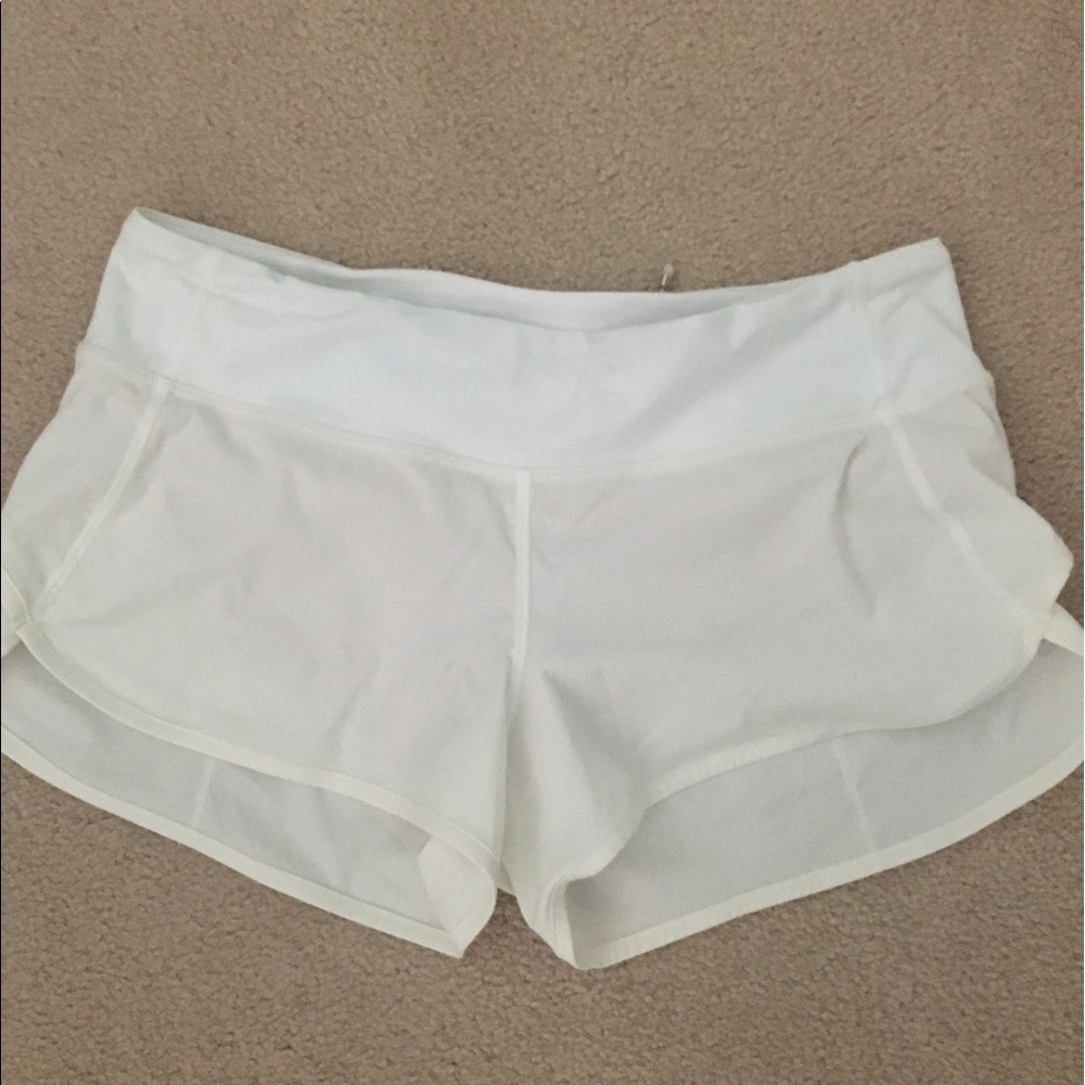 White Lululemon speed short!