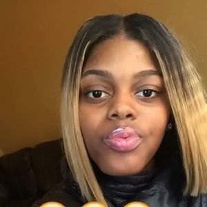 Meet your Posher, Kyrah