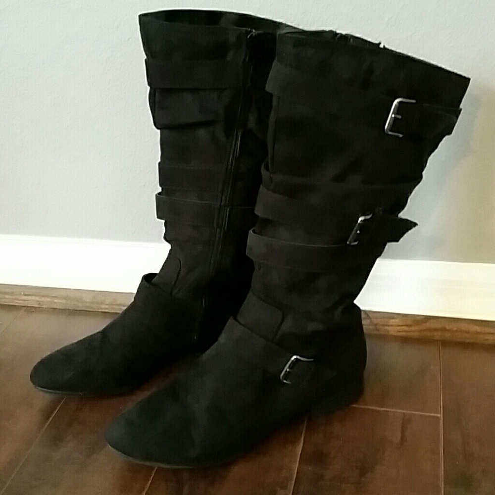 Black Boots - Sz 8-1/2 M