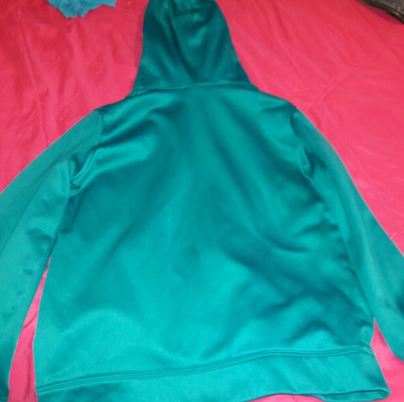 Under Armour Sweatshirt - Picture 3 of 3