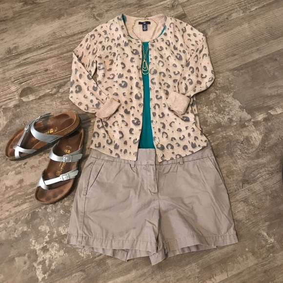 2/$10 Gap animal print cardigan - Picture 4 of 7