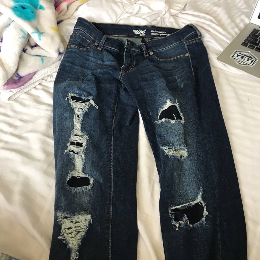 dark blue ripped jegging