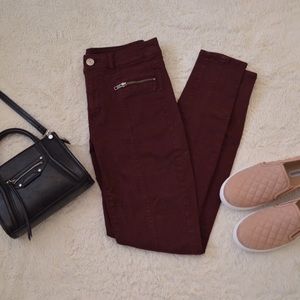 American Eagle Skinny Pants