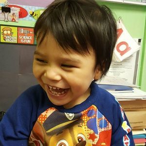 Meet your Posher, Jhoniydennise