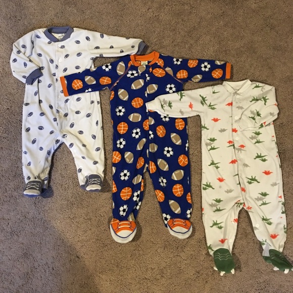 3 cozy pajamas 6M - Picture 1 of 5