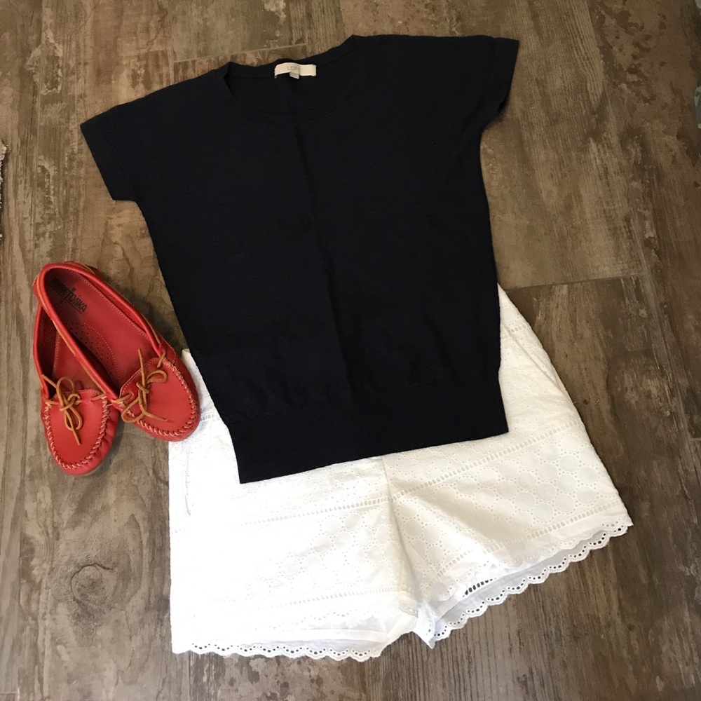 2/$10 Loft textured navy short sleeve sweater
