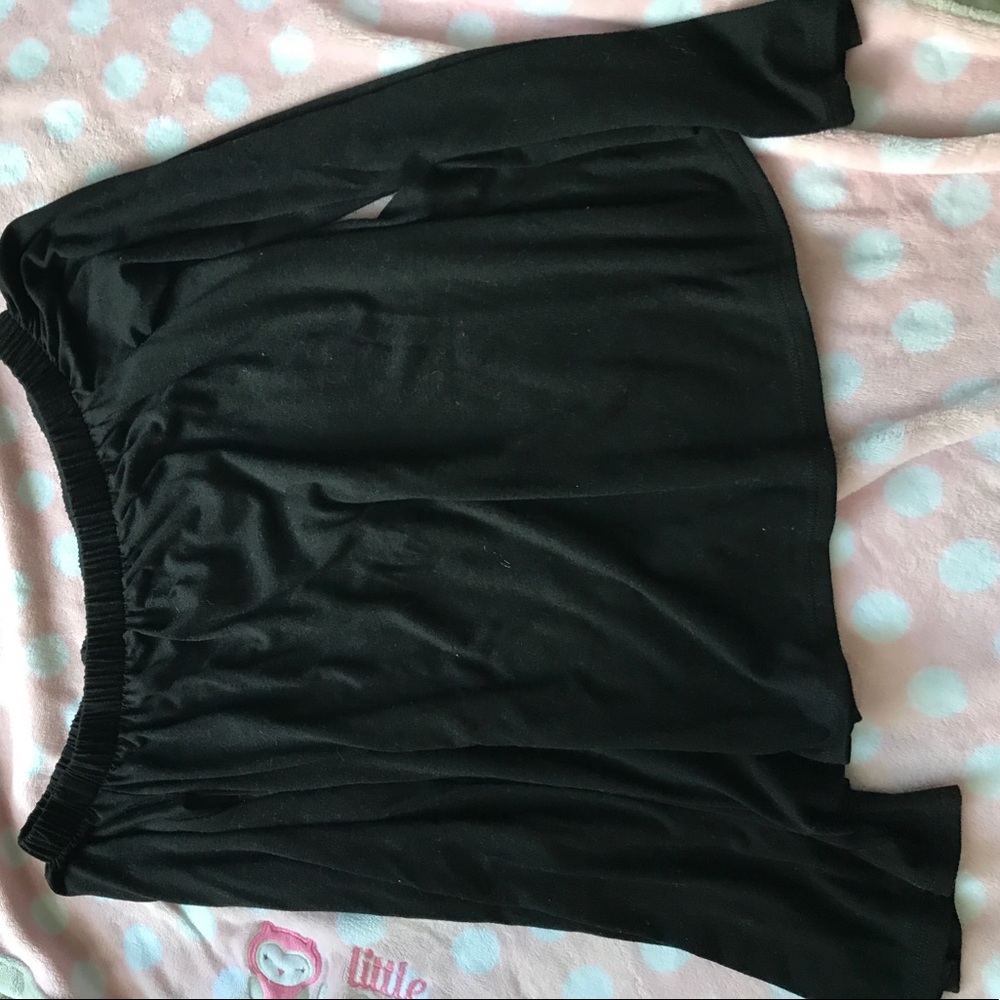 NWOT off the shoulder top ❤️
