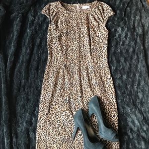 Leopard short sleeve dress Leopard short sleeve dress