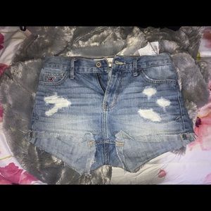 High rise denim shorts/ Hollister