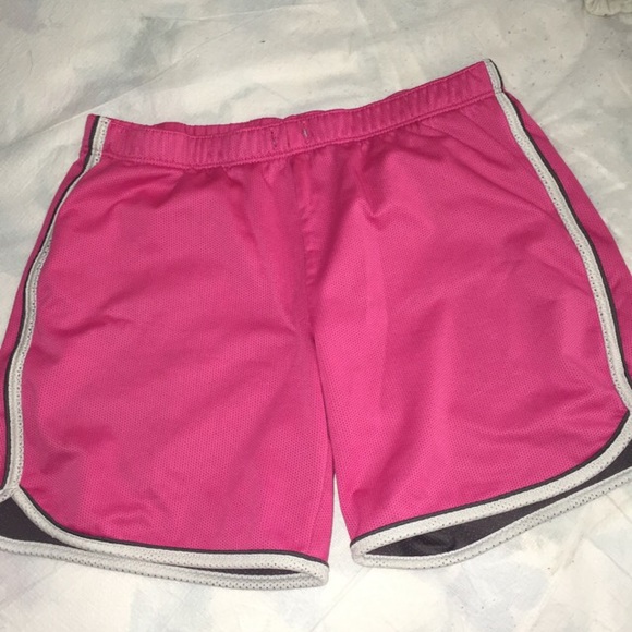 Cute sporty shorts - Picture 2 of 2