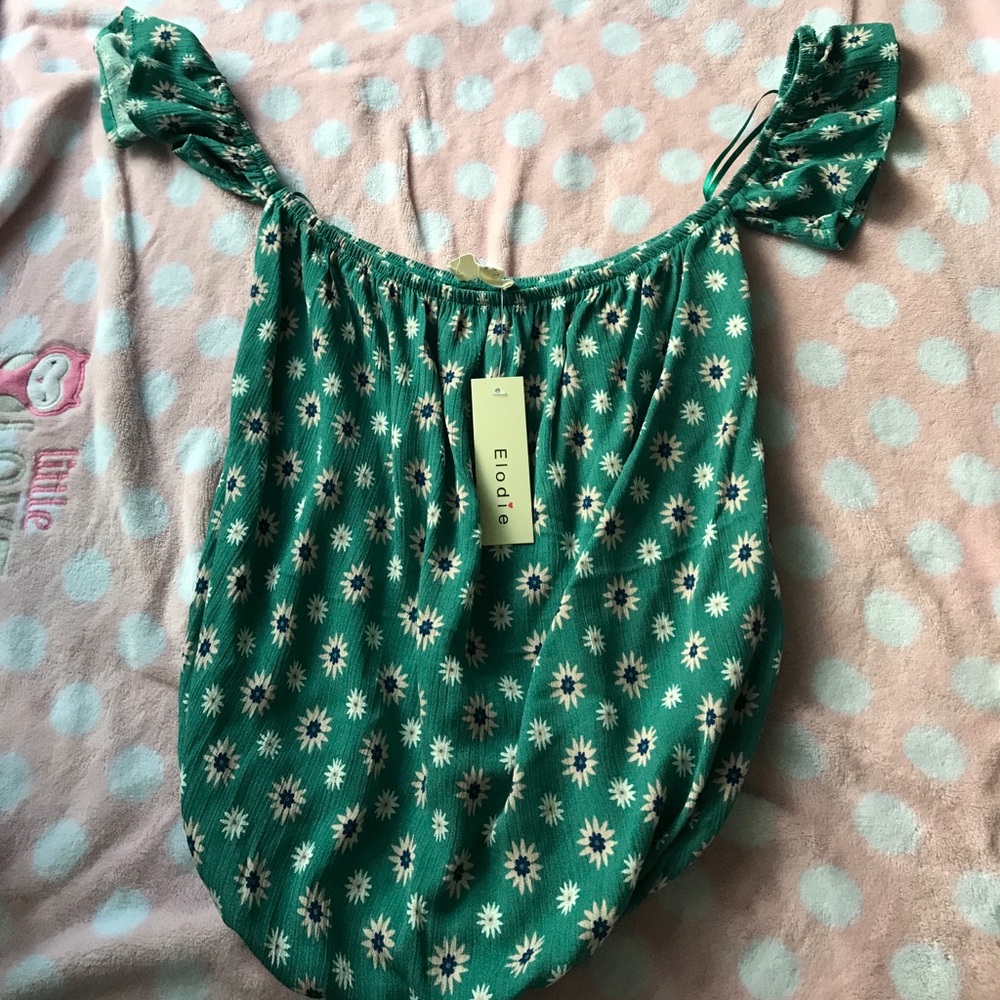 NWT floral crop top 😍