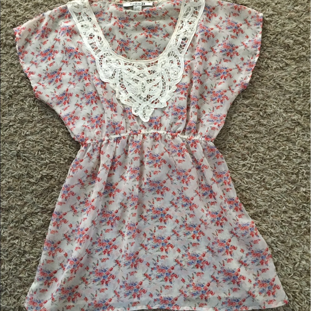 Flowery silky shirt