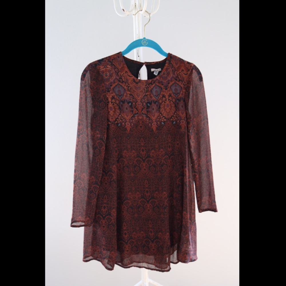 Ecote Burgandy Flowy Dress