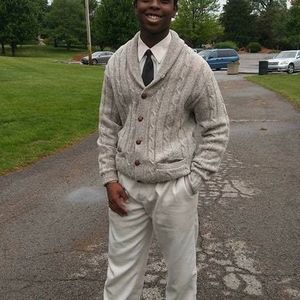 Meet your Posher, Gregory