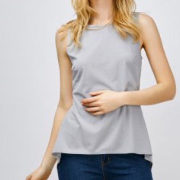 (last One) Gray Cross Back top - Picture 2 of 6