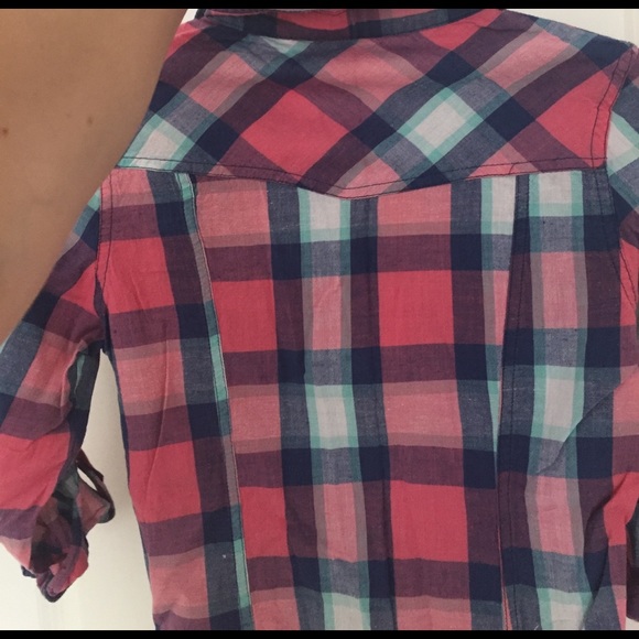 Plaid Top - Picture 3 of 3