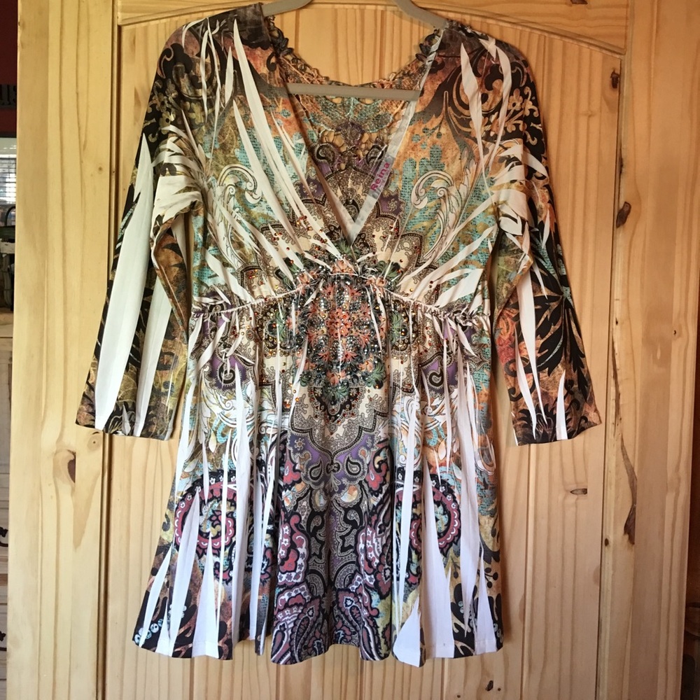 SOLD Reina size 1 deep V neck top