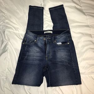 Kancan dark wash skinny jeans
