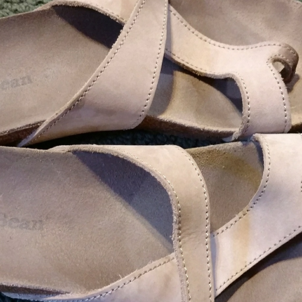 LL bean sandals
